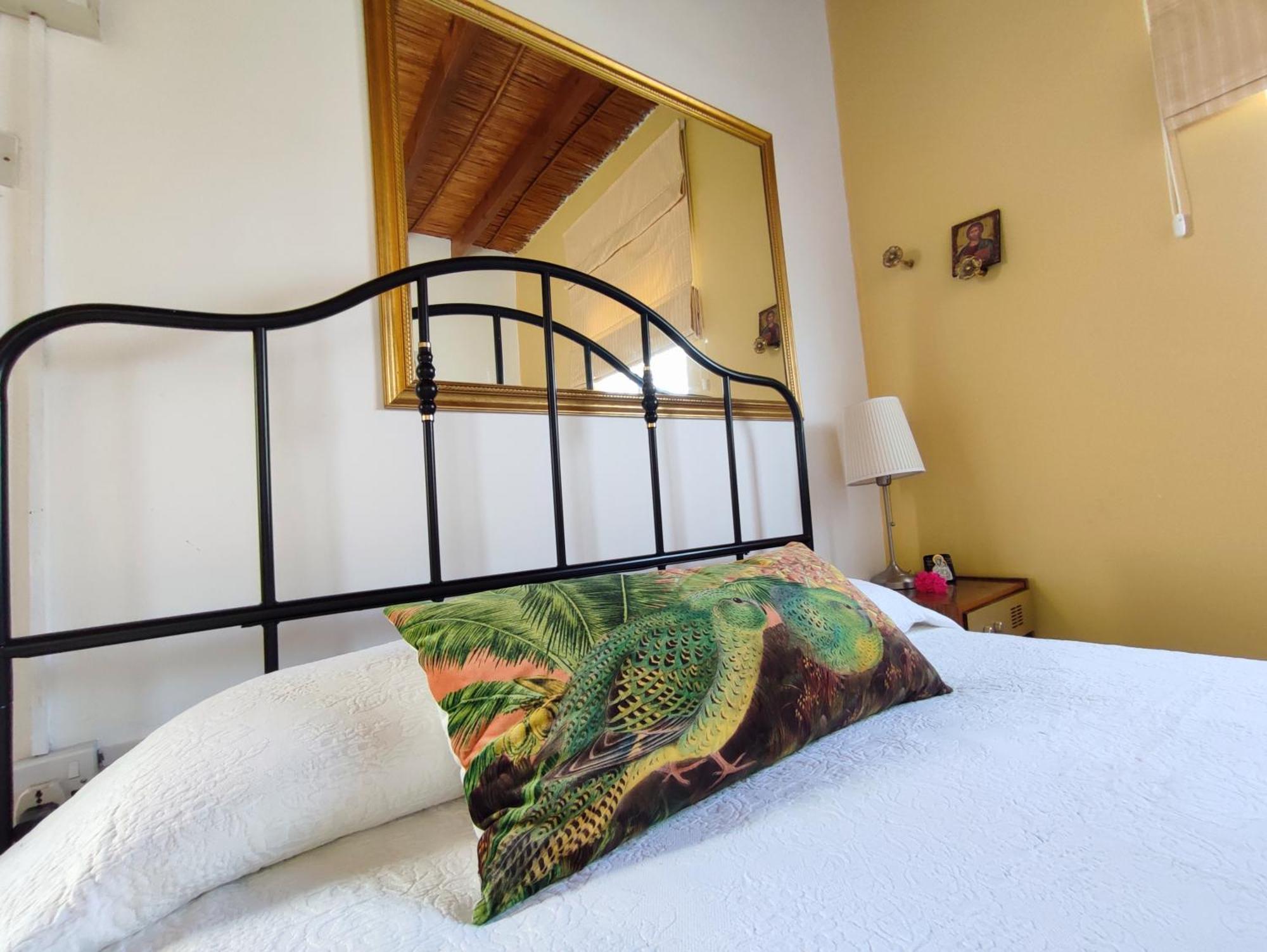 Faith'S Stone House Guest House Simou Luaran gambar